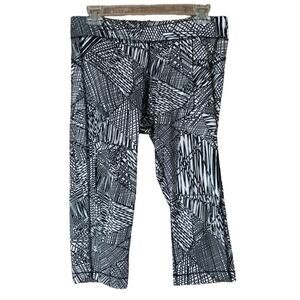 Under Armour HeatGear Black White Capri Cropped Compression Leggings Size Large